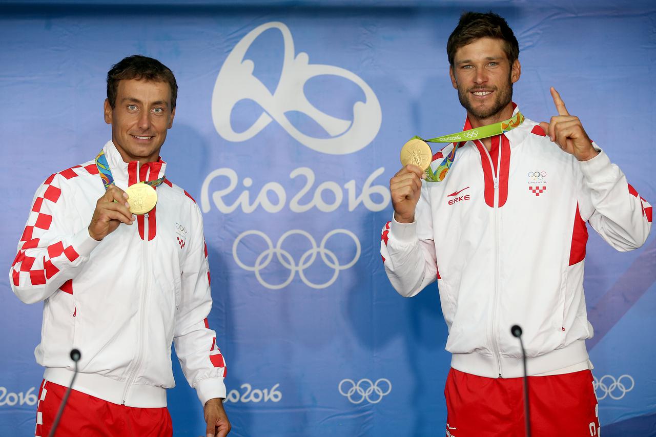 18.08.2016., Rio de Janeiro - Hrvatski jedrilicari Sime Fantela i Igor Marenic osvojili su naslov olimpijskih pobjednika u jedrenju u klasi 470 u Rio de Janeiru. 30-godisnjaci iz zadarskog kluba Sv. Krsevan fantasticno su odradili regatu u zaljevu Guanaba