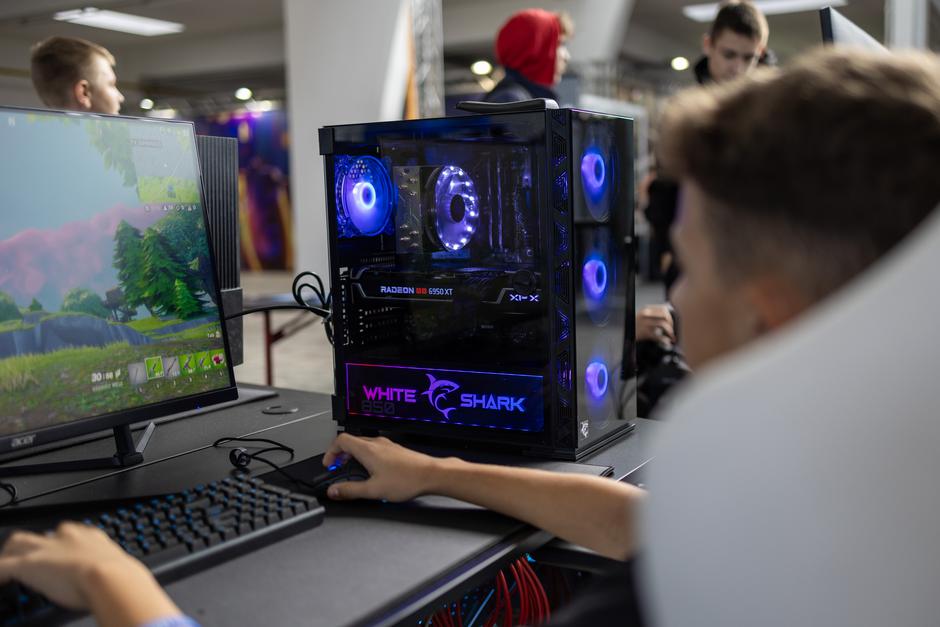 White Shark na Reboot Infogameru