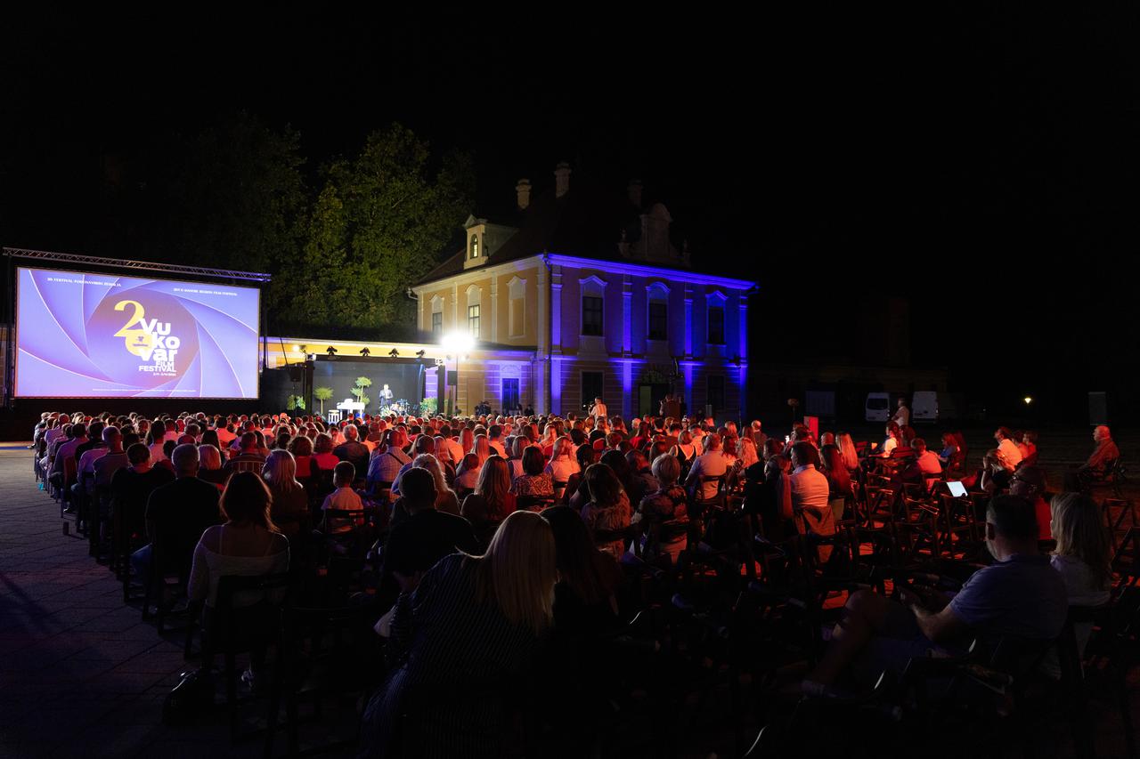 Vukovar: Svečano otvorenje Vukovar Film Festivala