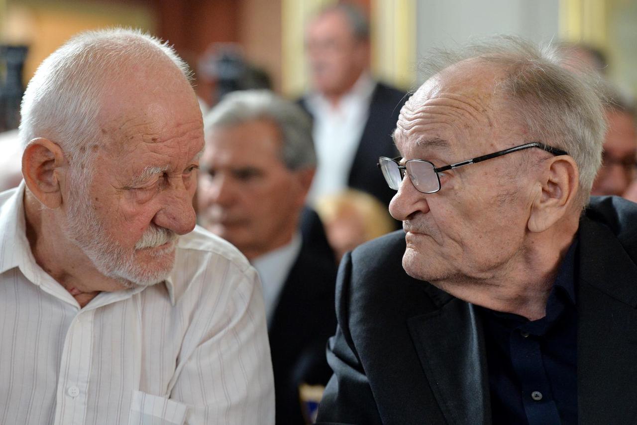 Zagreb: Dinamova generacija 67. na sve?anom prijemu kod gradona?elnika Bandi?a