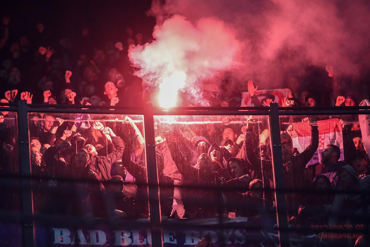 Bad Blue Boys na San Siru