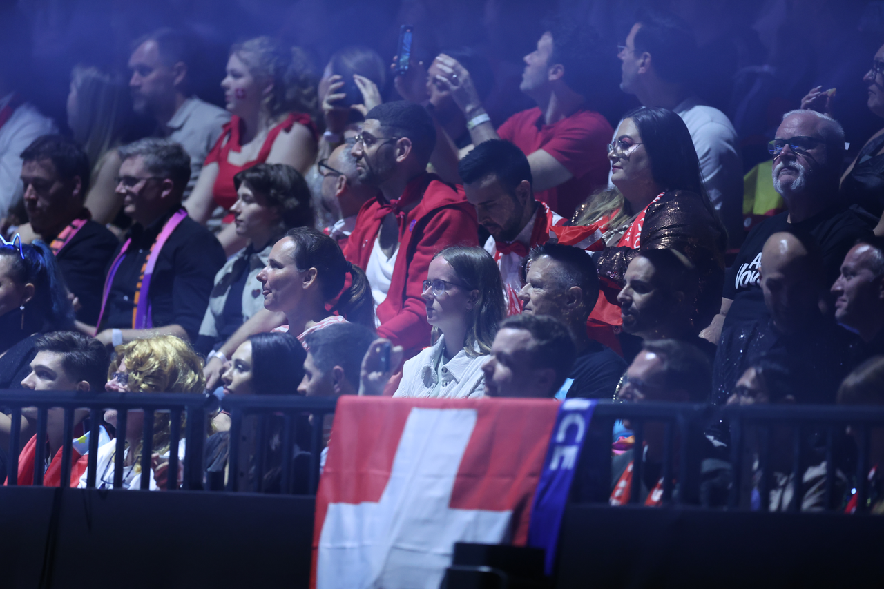 Malmo: Finalna večer Eurosonga, navijaci