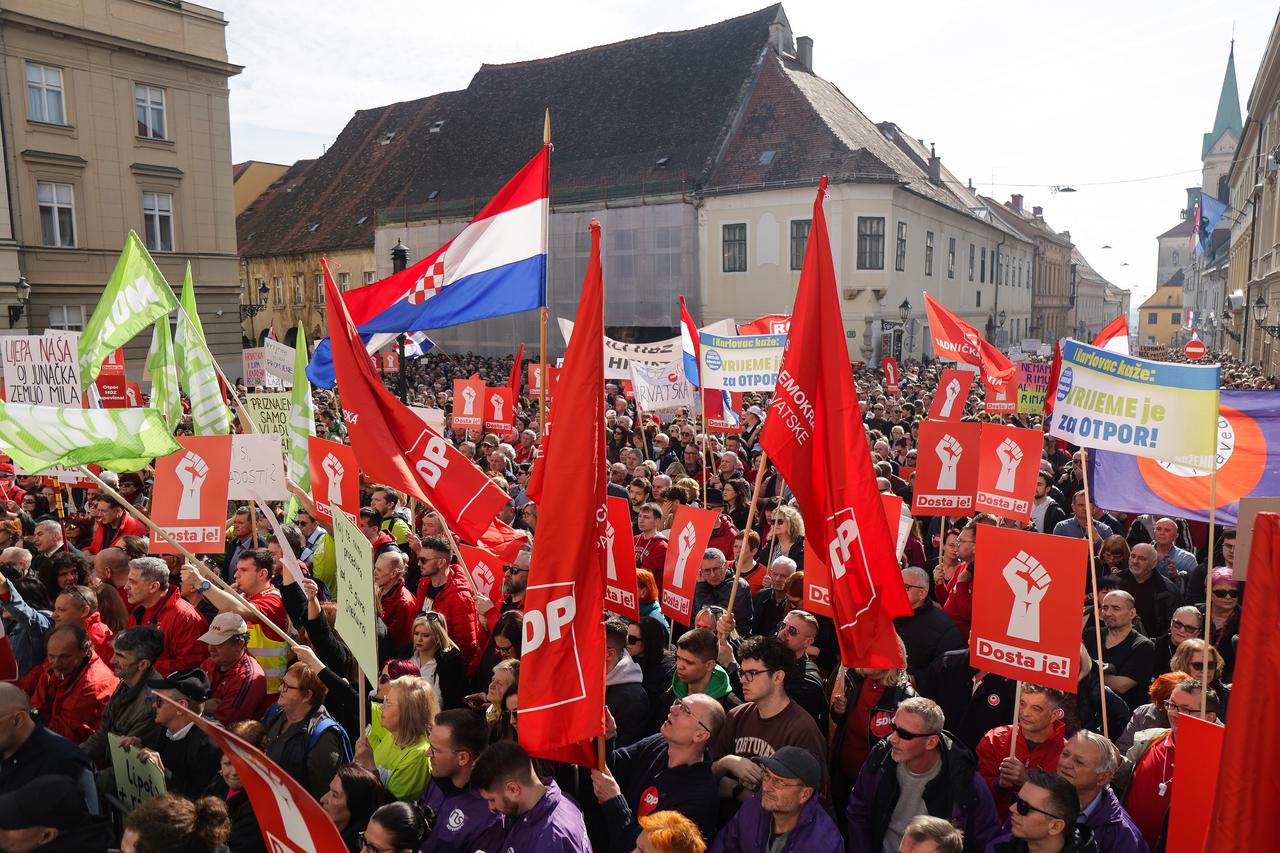 Zagreb: Prosvjed lijevo-liberalne oporbe: "Dosta je! Idemo na izbore!"