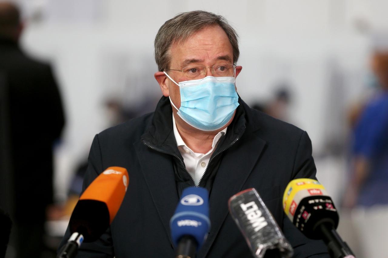Minister President Laschet visits vaccination centre in Aachen