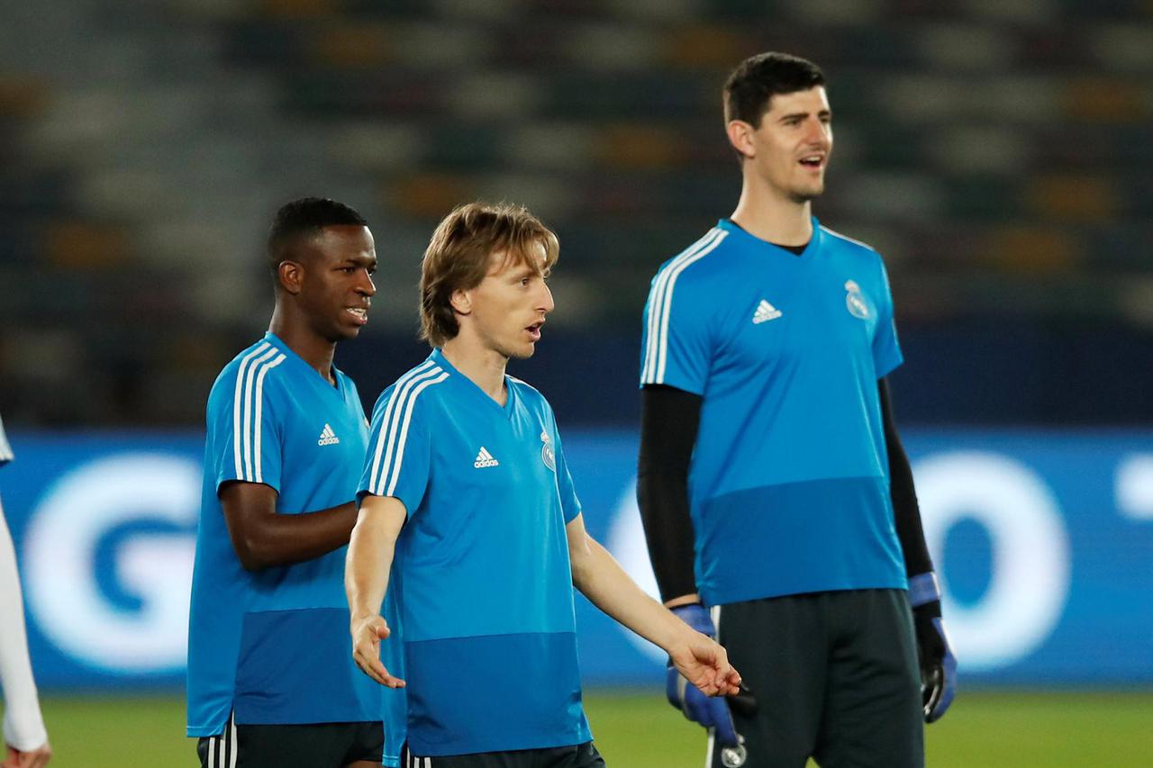 Luka Modrić i Vinicius Junior