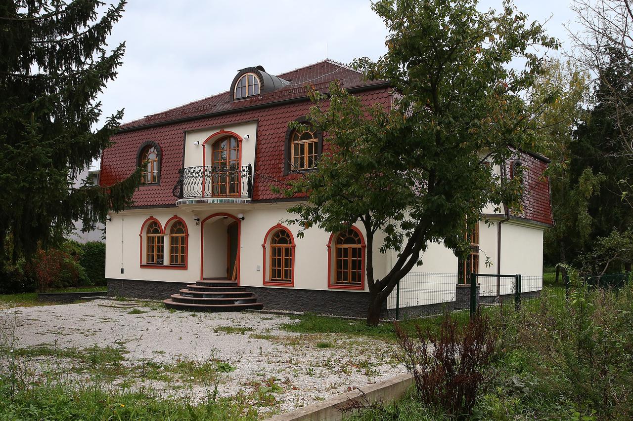 01.10.2015.,Zagreb - Kuca na adresi Jazbina 161. Photo: Jurica Galoic/PIXSELL