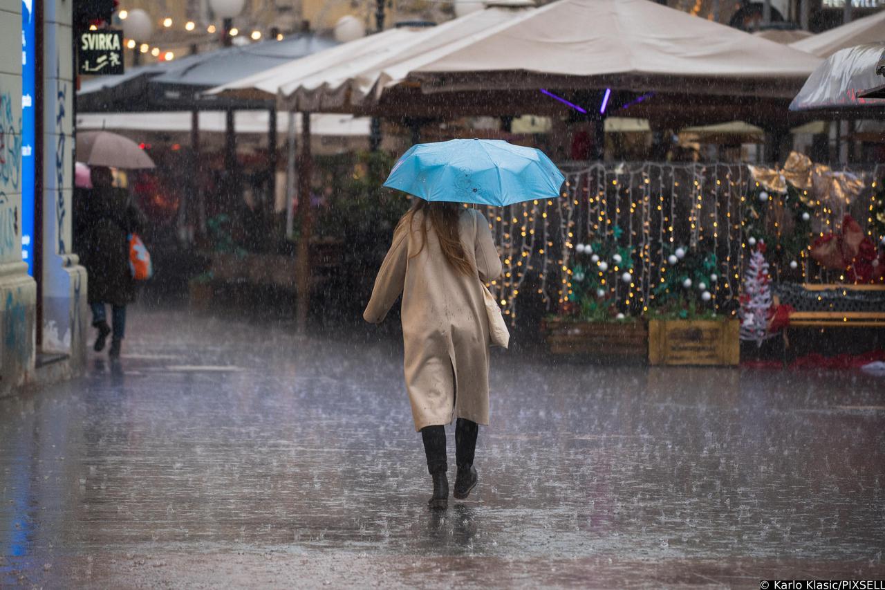 Kišovit i hladan dan u Zagrebu