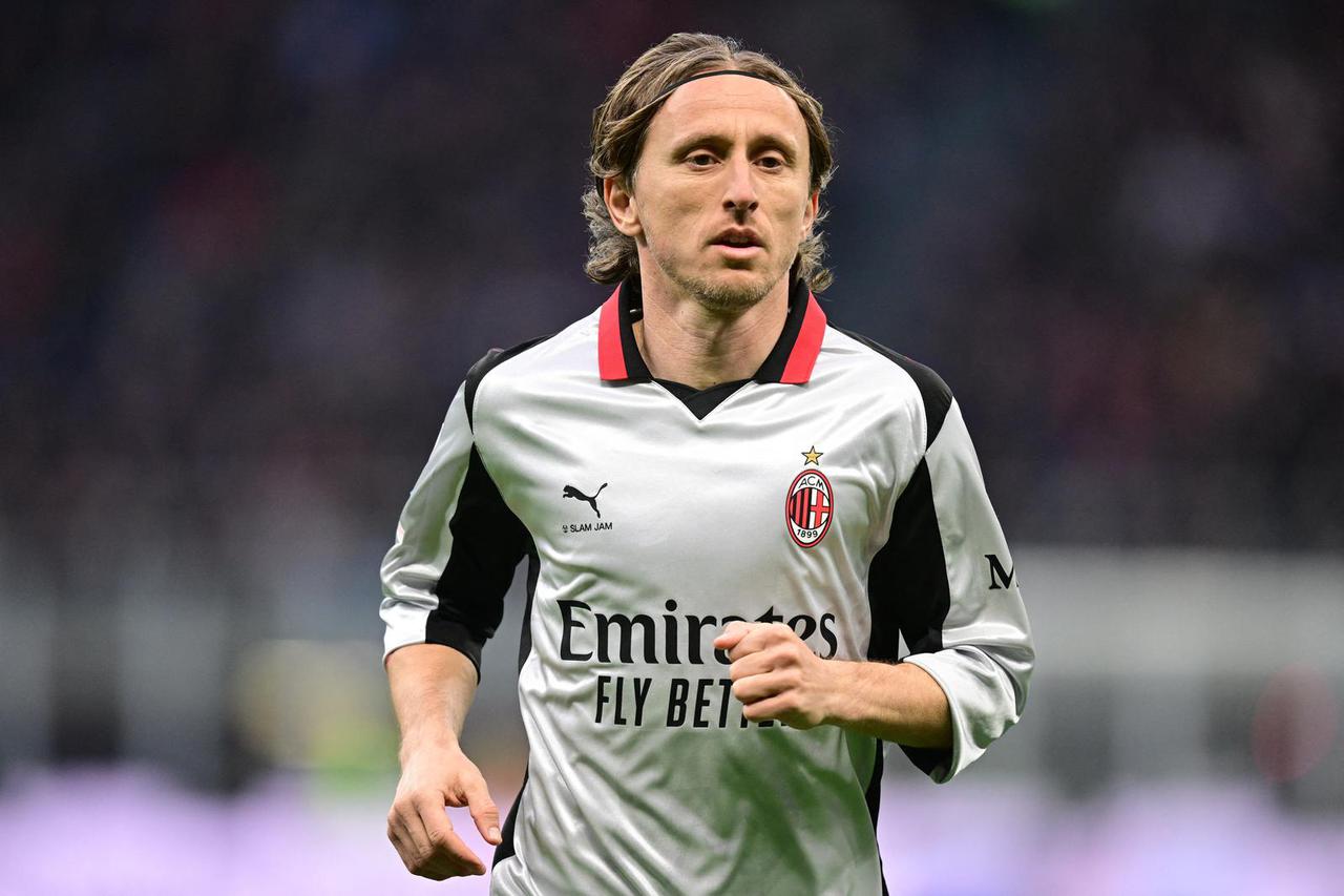 Serie A - AC Milan v Torino