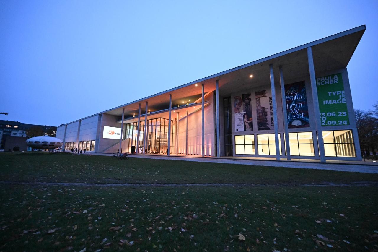 "PIN Benefit Auction 2023" of the Friends of the Pinakothek der Moderne