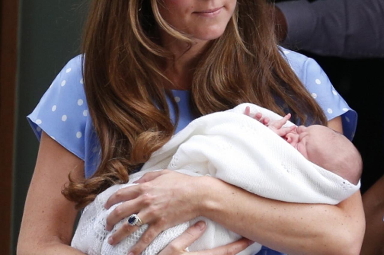 Kate i William s bebom (1)