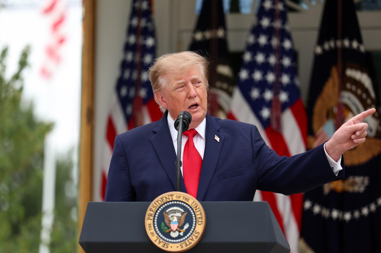 Trump Hosts a Lunch for Law Enforcement Officers