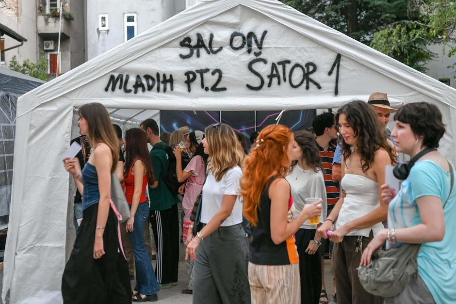 38. Salon mladih