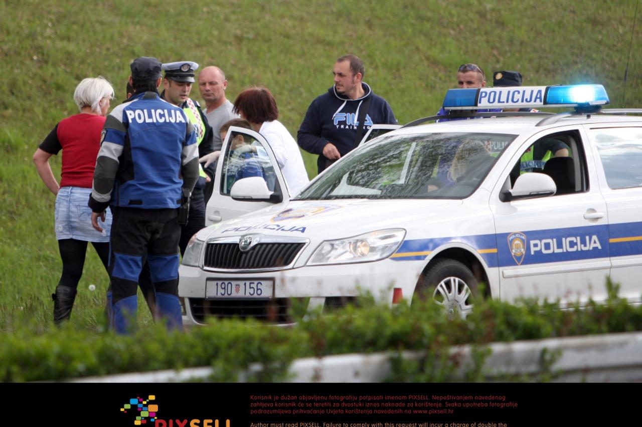 hitna pomoć,prometna nesreća (1)