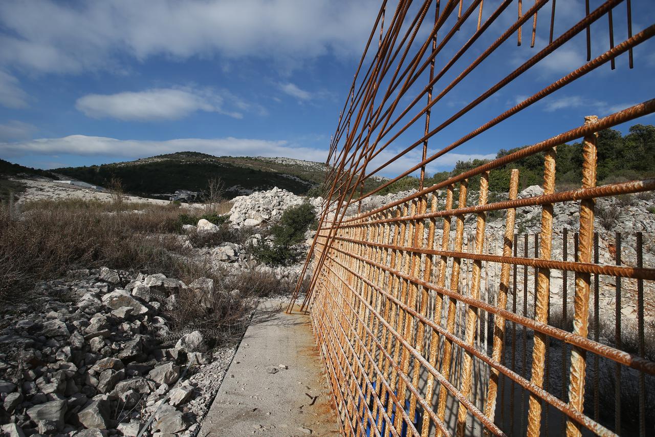 Gradilište mosta Komarna Pelješac