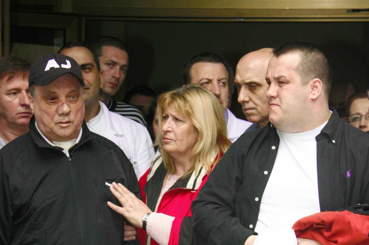 Sarajevo: Halid Bešli? prvi put u javnosti nakon prometne nesre?e