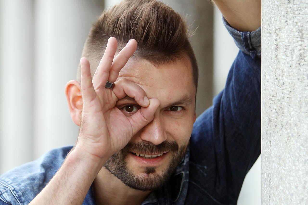 09.09.2015., Zagreb - Ivan Decak, frontmen grupe Vatra.  Photo: Goran Jakus/PIXSELL
