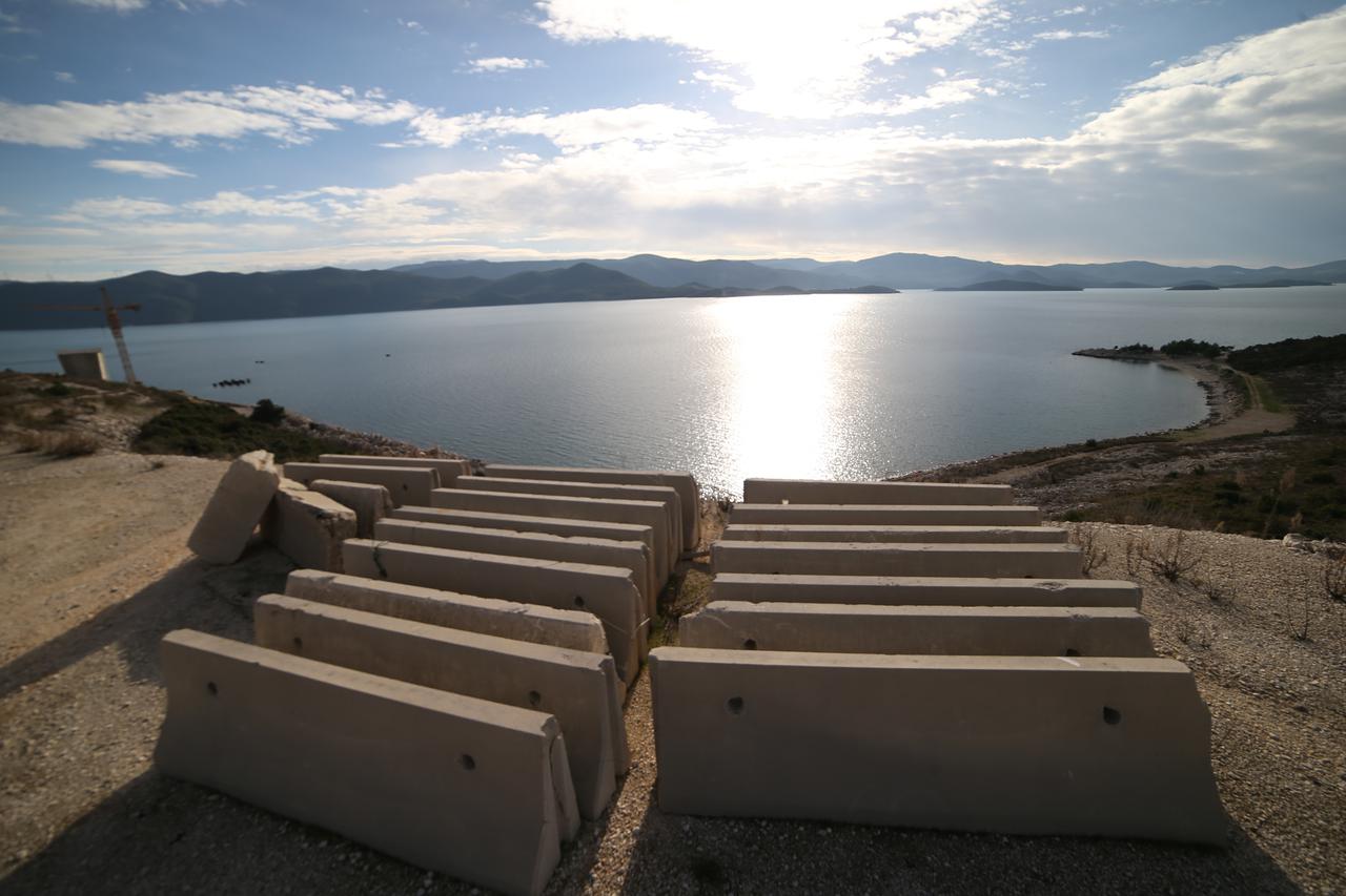 Gradilište mosta Komarna Pelješac