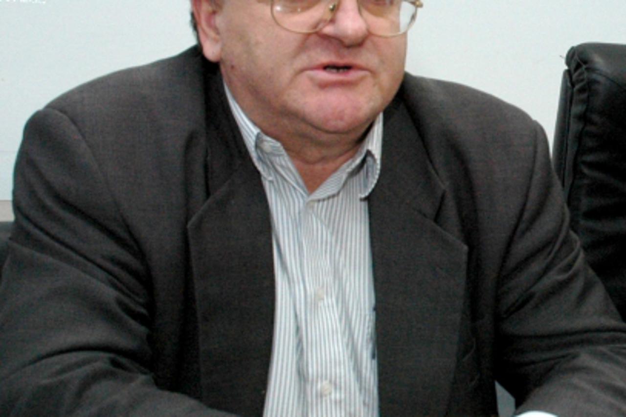 'Kusonje_20.09.2010 Veljko Dzakula zeli da se trgu Ante Starcevica promjeni ime. Photo: Dusko Mirkovic/PIXSELL'