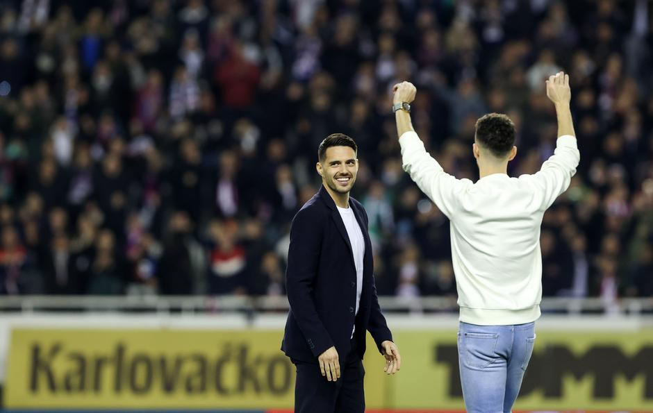 Split: Ivan Periši? i Josip Brekalo pozdravili su navija?e na Poljudu  prije po?etka utakmice