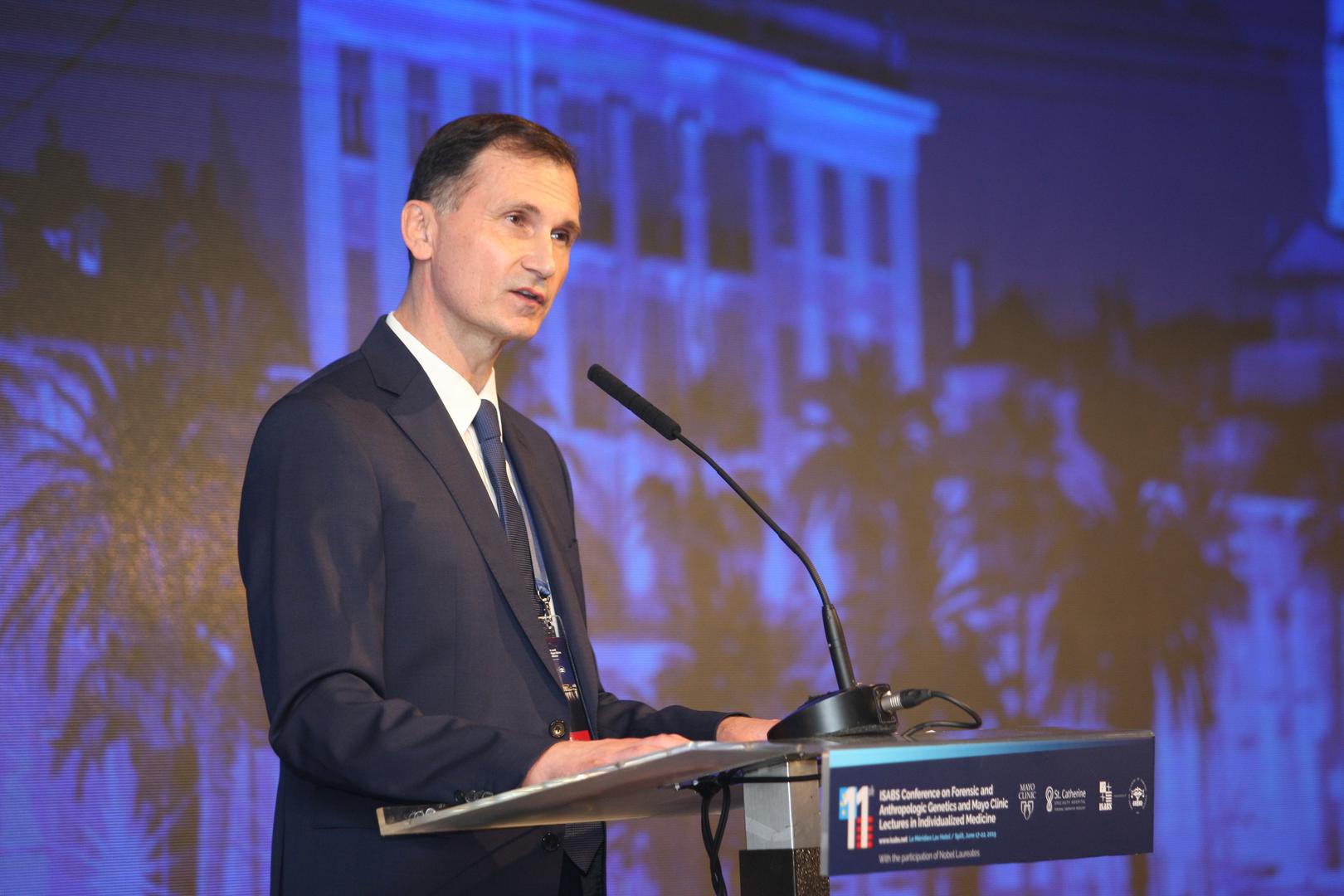 Dragan Primorac: Tzv. Mendelova randomizacija koristi pojedine varijacije gena s ciljem procjene učinaka
na nastanak bolesti