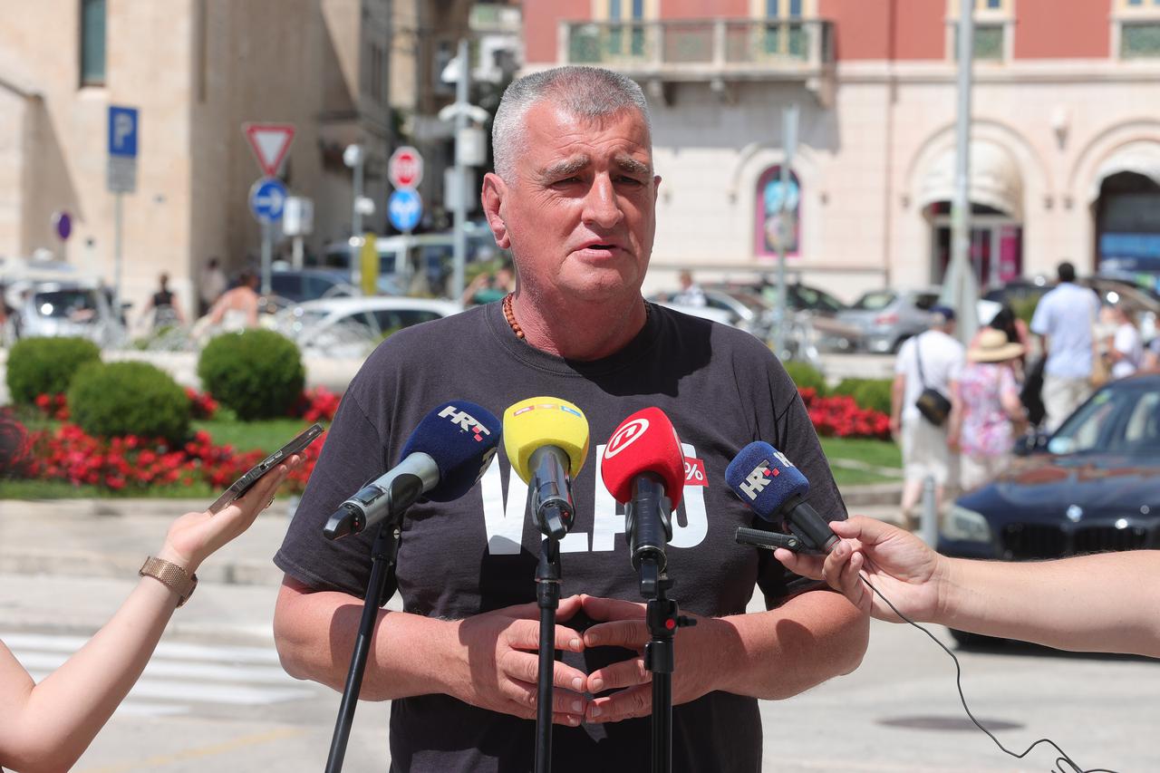 Split: Saborski zastupnik Mosta Miro Bulj održao konferenciju za medije