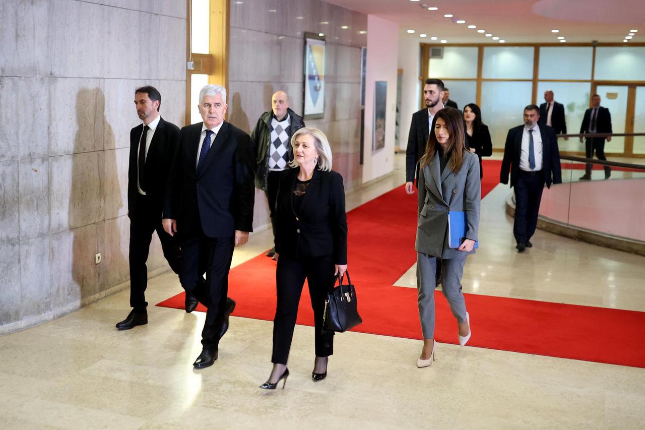 Sarajevo: U Parlamentu BiH održan je sastanak Osmorke, HDZ-a i SNSD-a