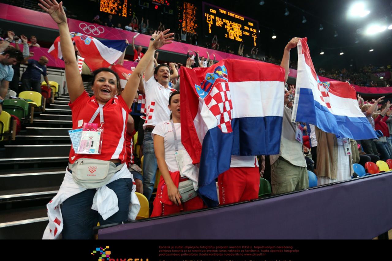 '29.07.2012., London - Ljetne Olimpijske igre 2012. Rukometna utakmica, 1. kolo, Hrvatska - Koreja. Navijaci. Photo: Sanjin Strukic/PIXSELL'