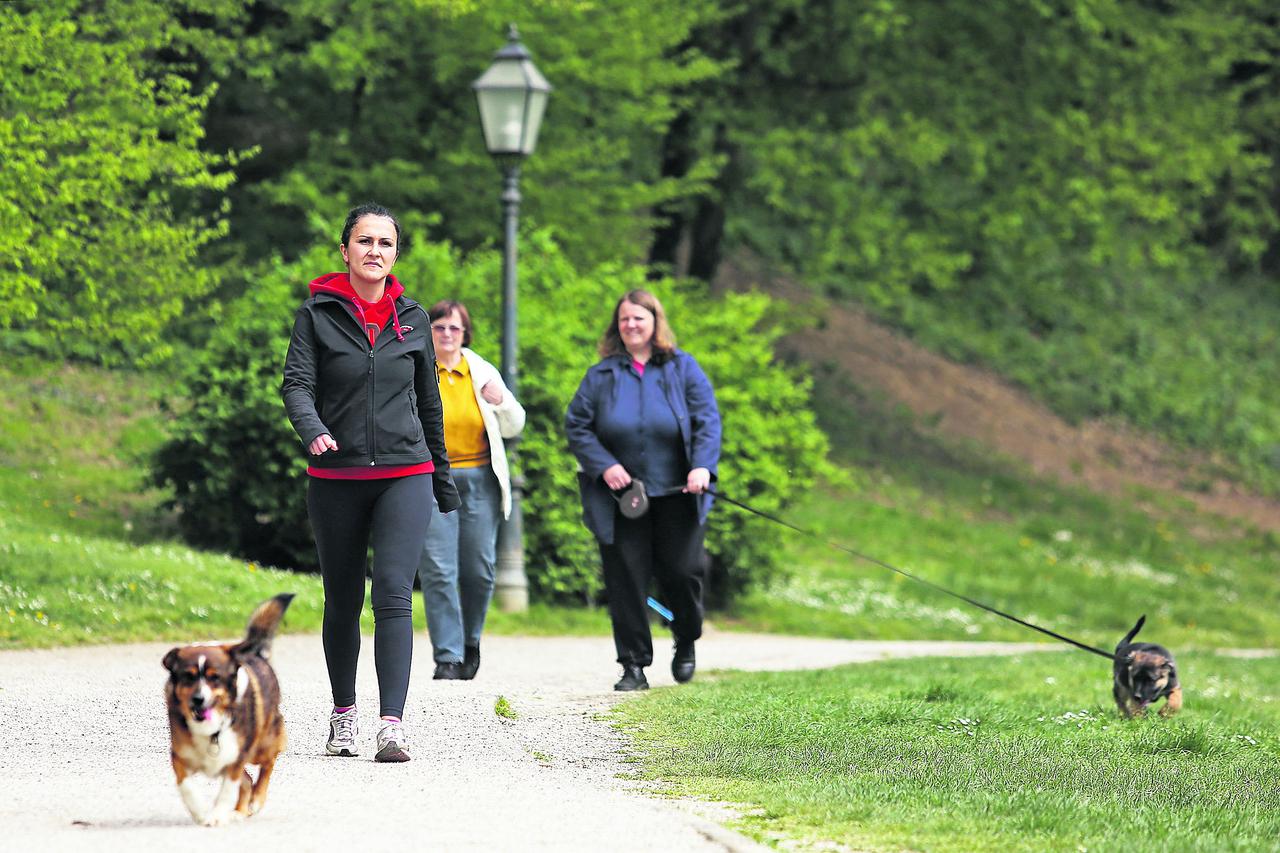 psi šetnja Maksimir