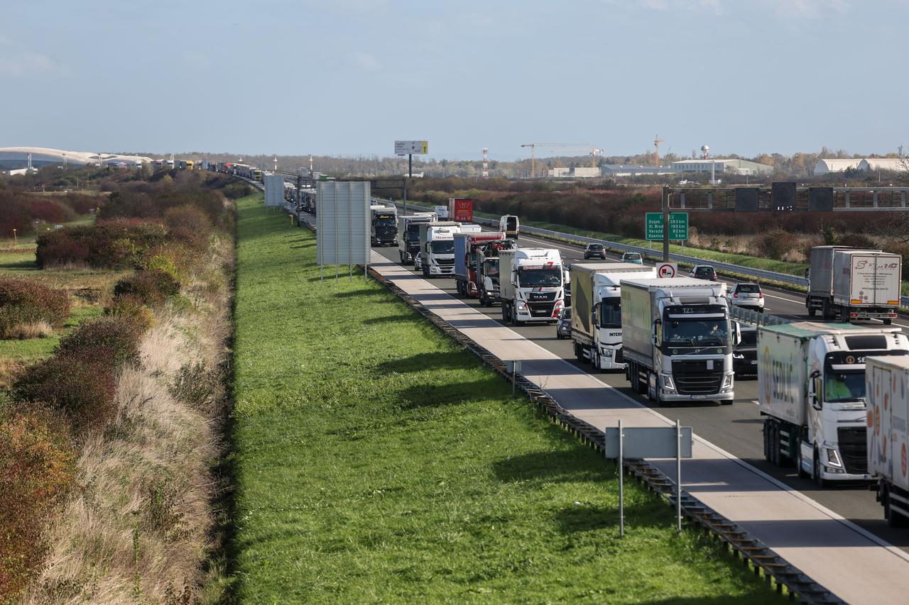 Gužva na zagrebačkoj obilaznici u smjeru zapada