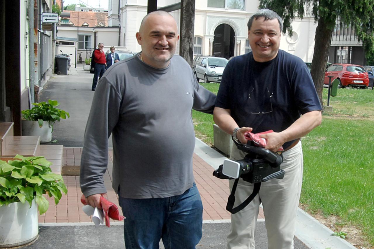 '19.05.2011., Sisak - Ruski novinar Vladimir Mukusev(desno) zajedno s umirovljenim pukovnikom HV Ivicom Pandzom-Orkanom istrazivao je pogibikju ruskih novinara Viktora Nogina i Genadija Kuninova u ruj