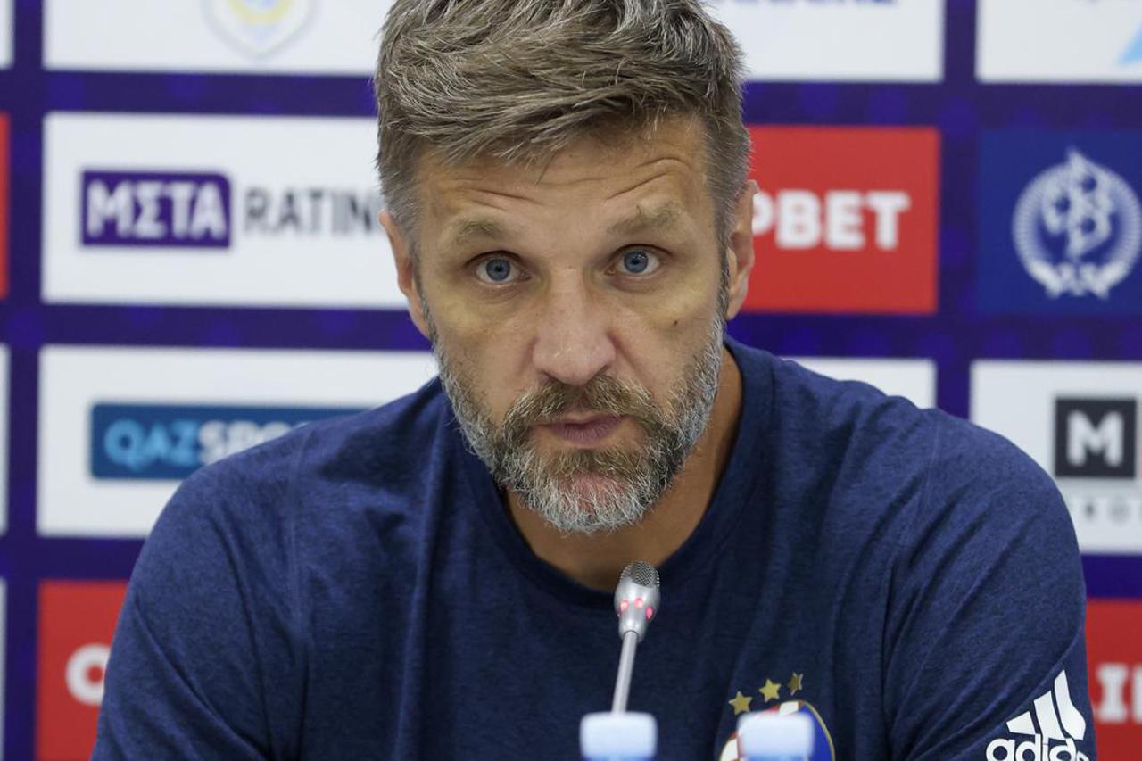Konferencija za medije nakon što je Dinamo Pobijedio Astanu s 2:0