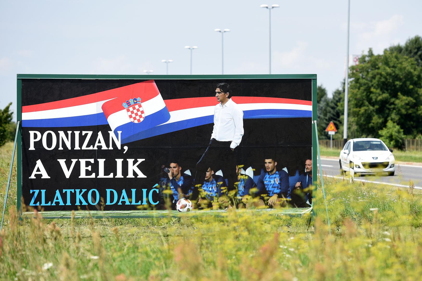 Dalić je kao igrač nosio dres Varteksa, a kasnije je bio pomoćnik u varaždinskom klubu