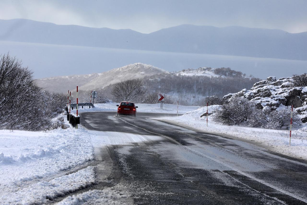 Snježni uvjeti u Gorskom kotaru