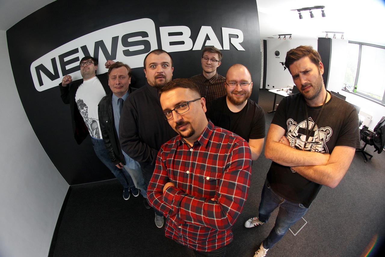 News Bar
