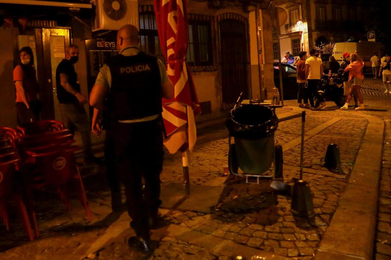 The coronavirus disease (COVID-19) pandemic, in Porto