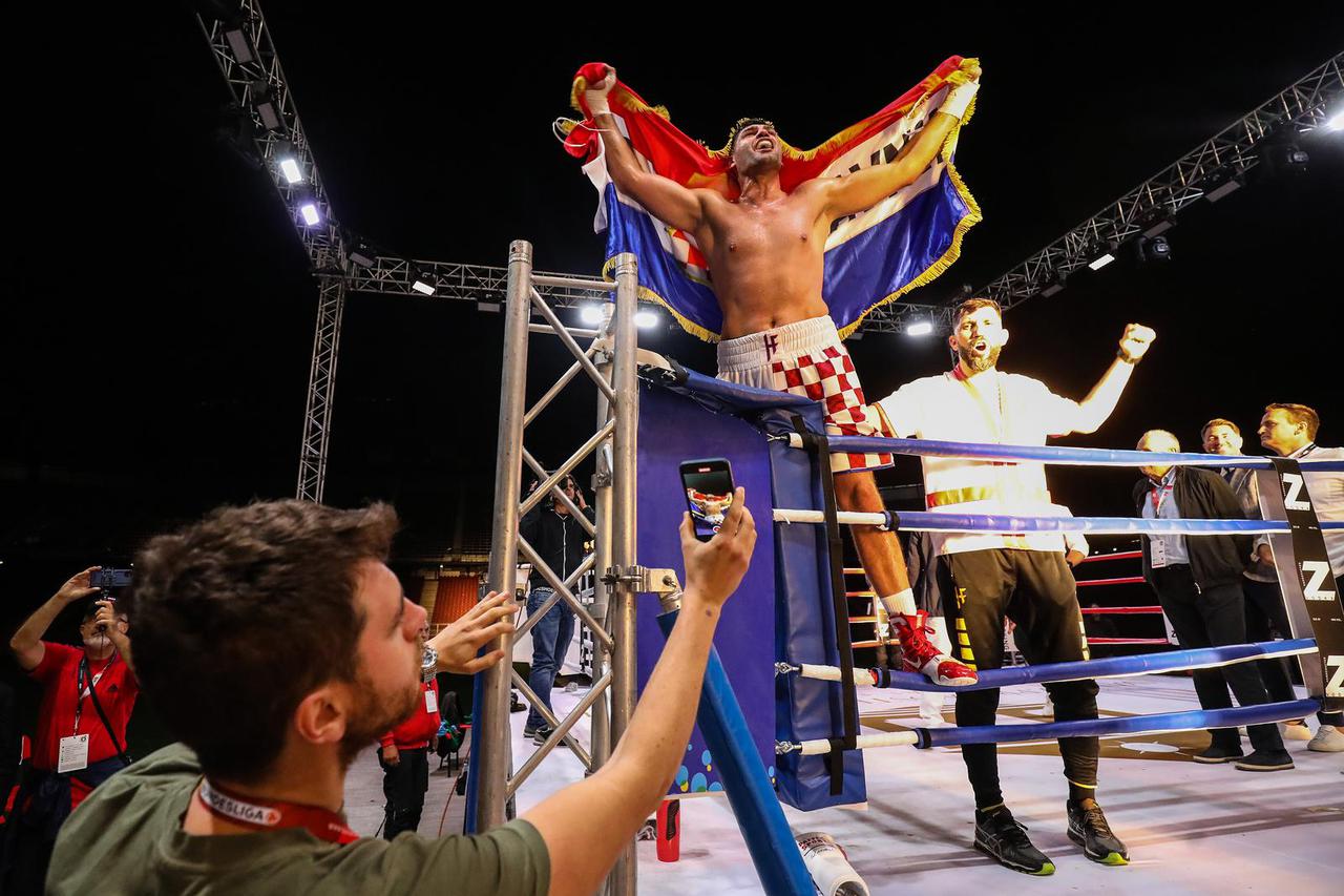 Hrgović do 13. pobjede u karijeri nokautom Radonjića