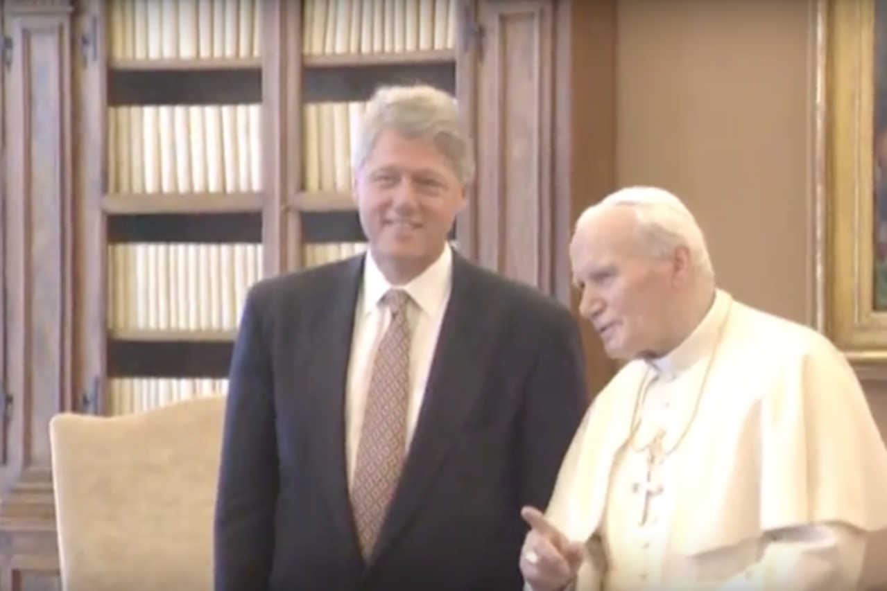 Bill Clinton i papa Ivan Pavao II.