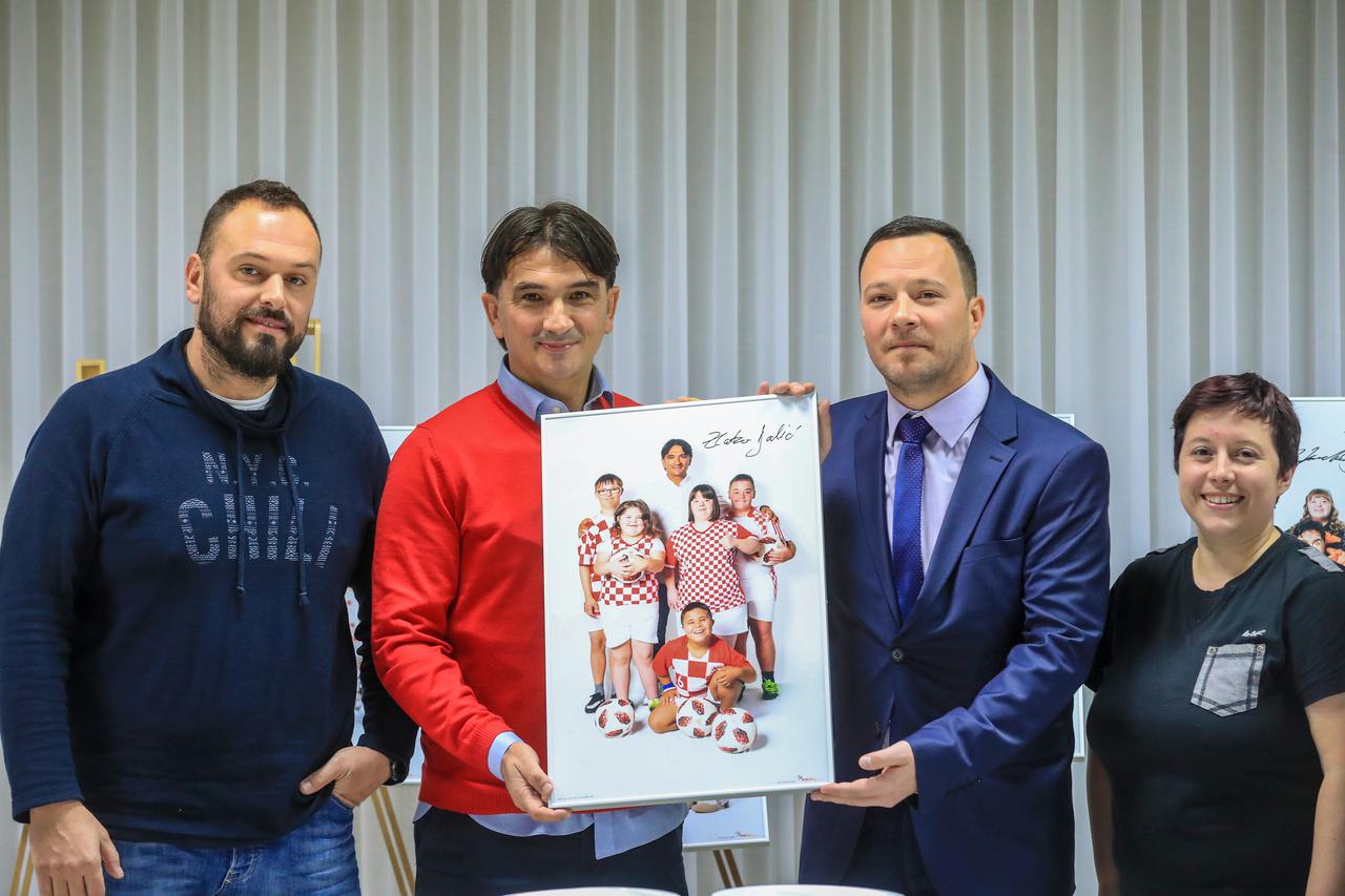 Promocija kalendara Velike i male zvijezde autora Vjerana Žganeca Rogulje