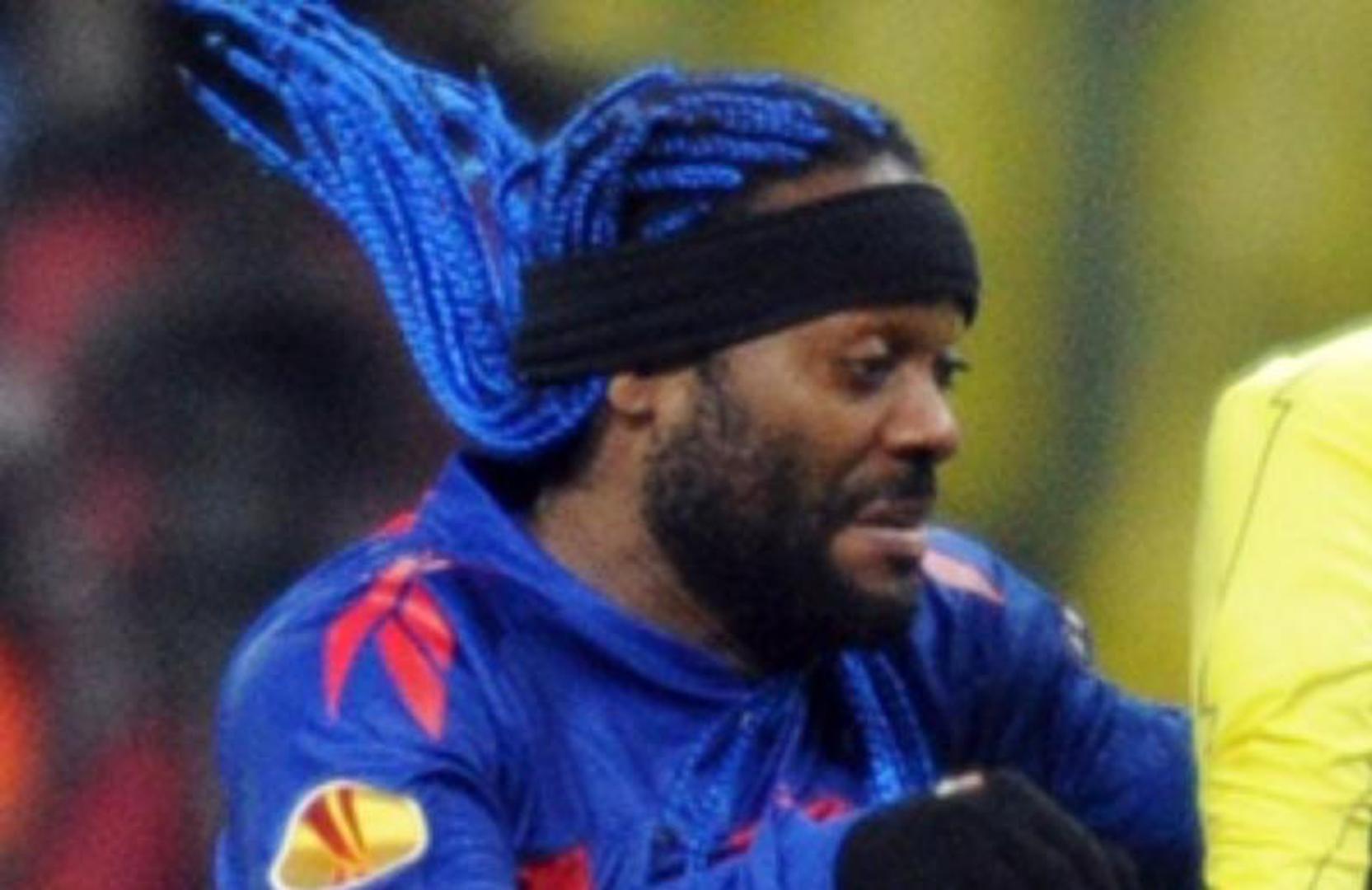 Još jedan brazilski nogometaš, Vagner Love, svoje je ime izgradio dugogodišnjim nastupanjem za ruskog velikana CSKA iz Mosvke. Poznat je po svojim kultnim pletenicama, koje je vrlo često bojao različitim bojama, a plava je najviše ostala u sjećanjima nogometnih ljubitelja.