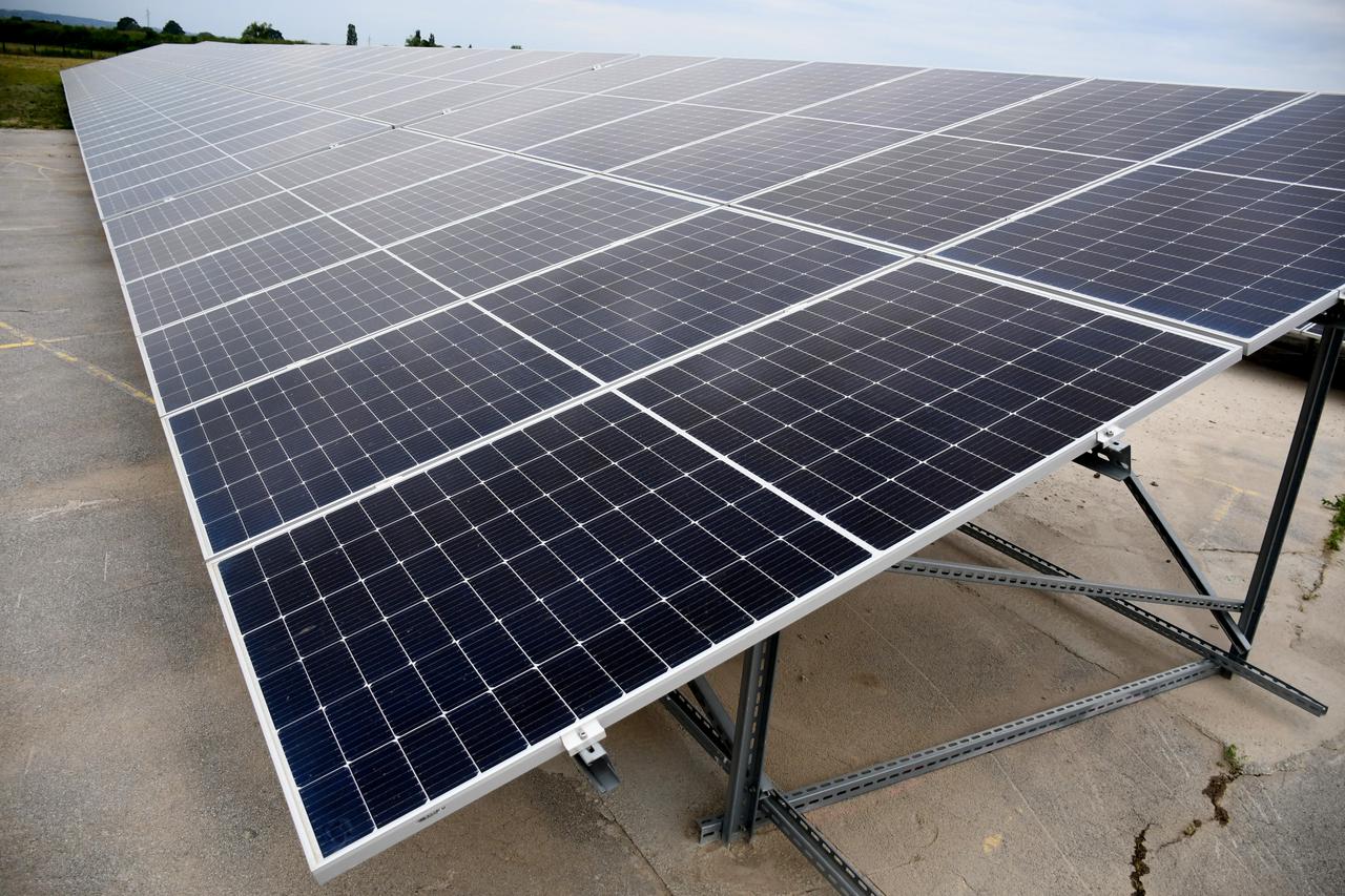 Molve: Svečano puštanje u probni rad Inine solarne elektrane Virje