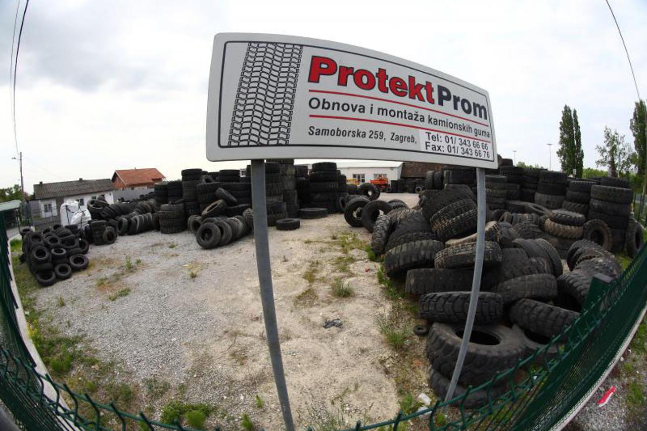 eksplodirala guma (1)