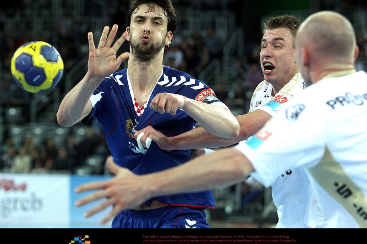 '21.04.2012., Arena Zagreb, Zagreb - Prva utakmica cetvrtfinala Lige prvaka, RK Croatia osiguranje Zagreb - THW Kiel. Marko Kopljar.  Photo: Goran Stanzl/PIXSELL'