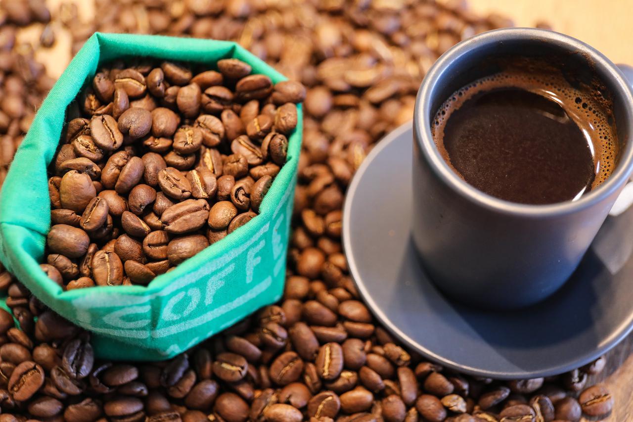 Udruga Glas poduzetnika traži ukidanje posebnog poreza na kavu