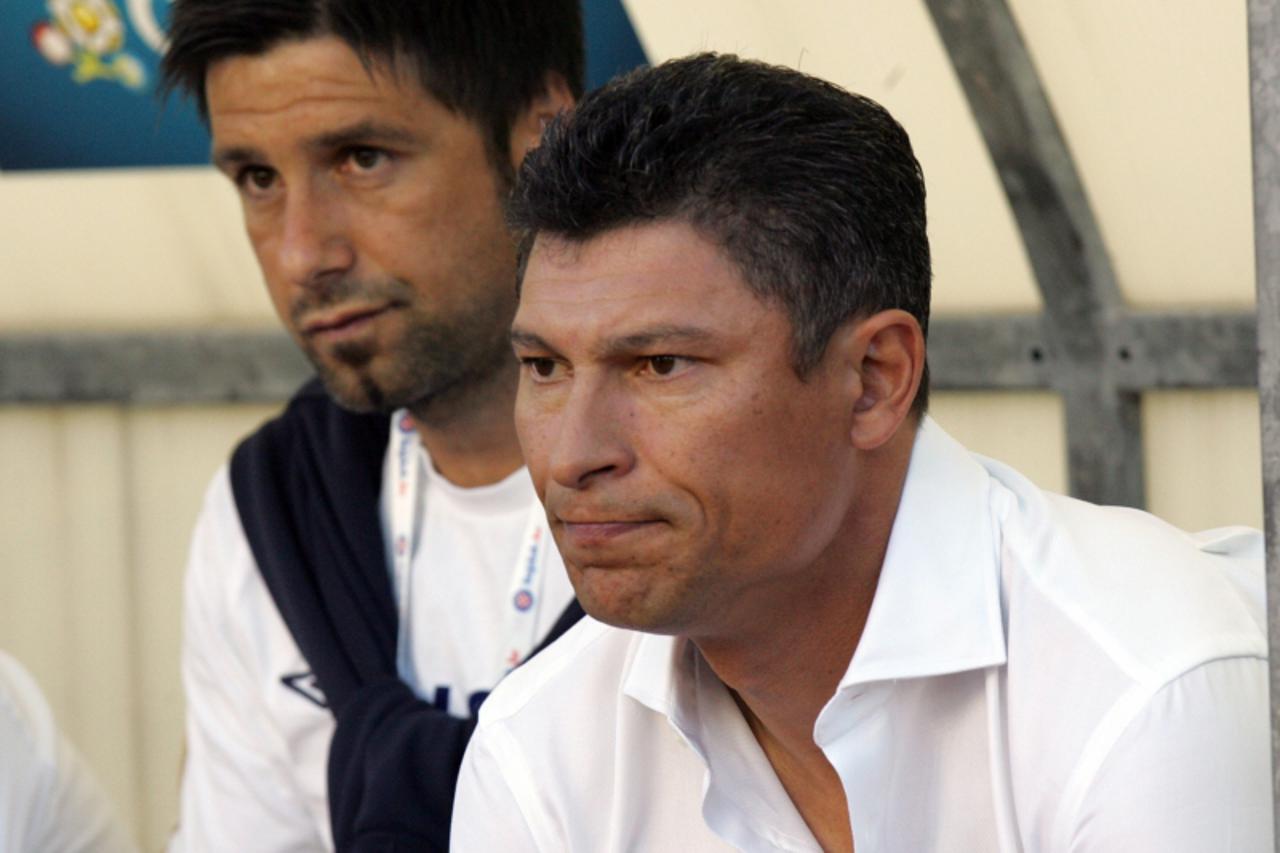 'Split.19.07.2011. Utakmica 1 kola HNL u Poljudu izmedju HNK Hajduka i S.D.D-Sibenika. Trener Krasimir Balakov,ozbiljan na samom pocetku. Photo: Ivo Cagalj/PIXSELL'