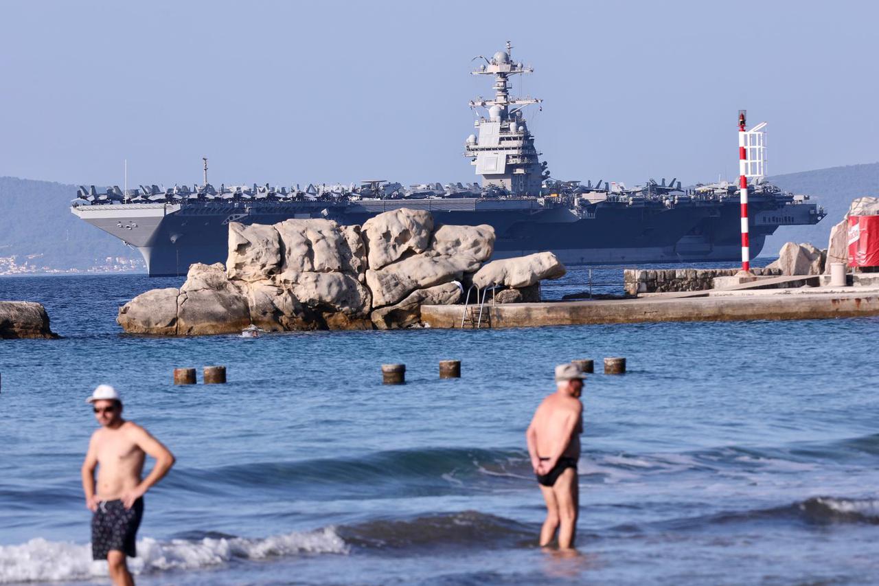 Američki nosač aviona USS Gerald R. Ford stigao je u Split