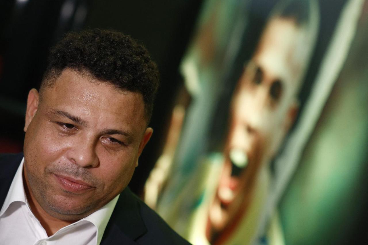 Photocall with Ronaldo Nazario