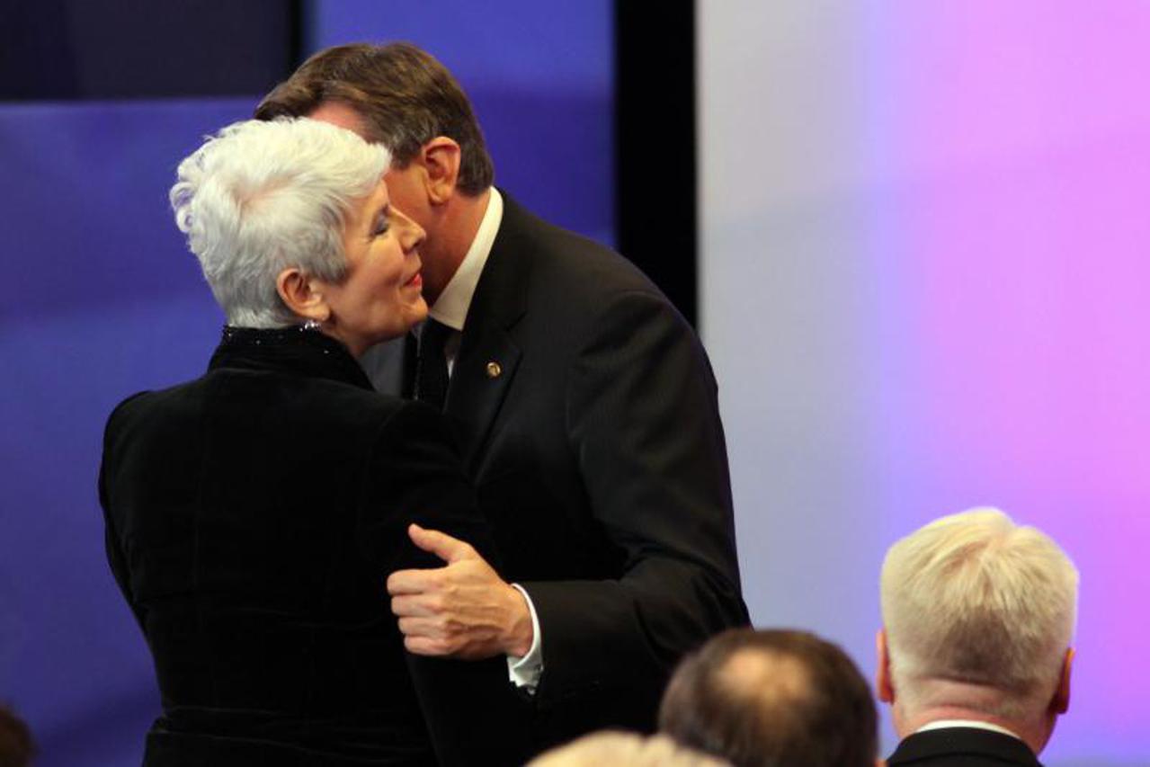 kosor i pahor na potpisivanju pristupnog ugovora (1)