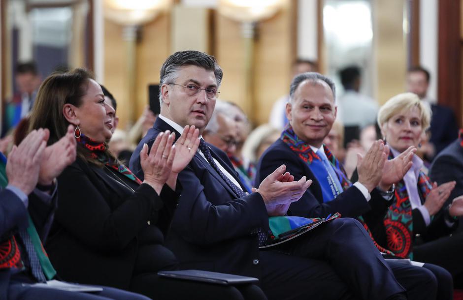 Zagreb: Otvorenje međunarodne konferencije povodom obilježavnja Svjetskog dana Roma