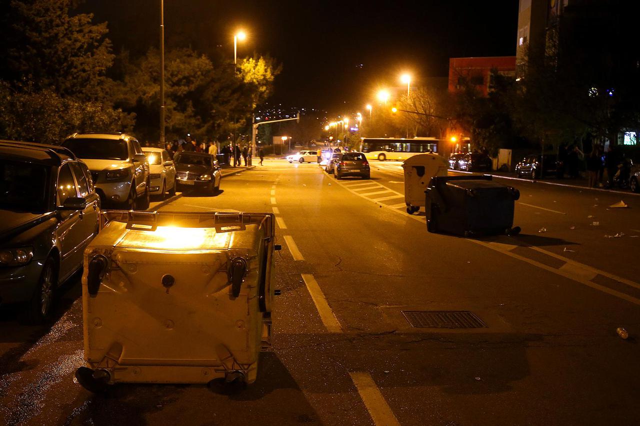 Zagreb: Gra?ani izlaze na birališta izabrati svoje zastupnike u Europski parlament