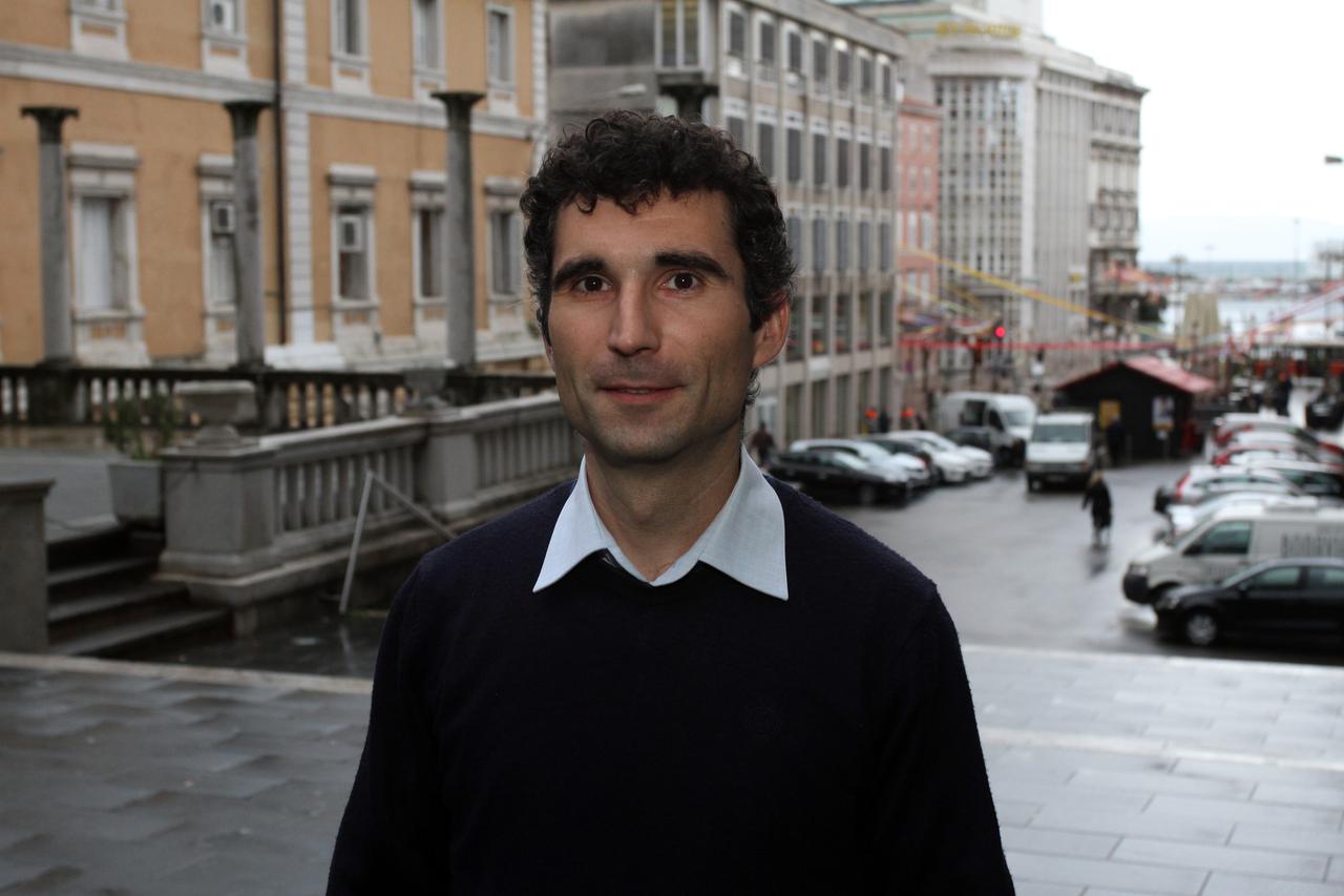 30.01.2015., Rijeka - Huanito Luksetic dolazi na Opcinsko drzavno odvjetnistvo.  Photo: Goran Kovacic/PIXSELL